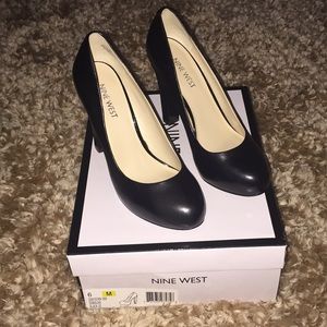 Nine West Black Heels Size 6